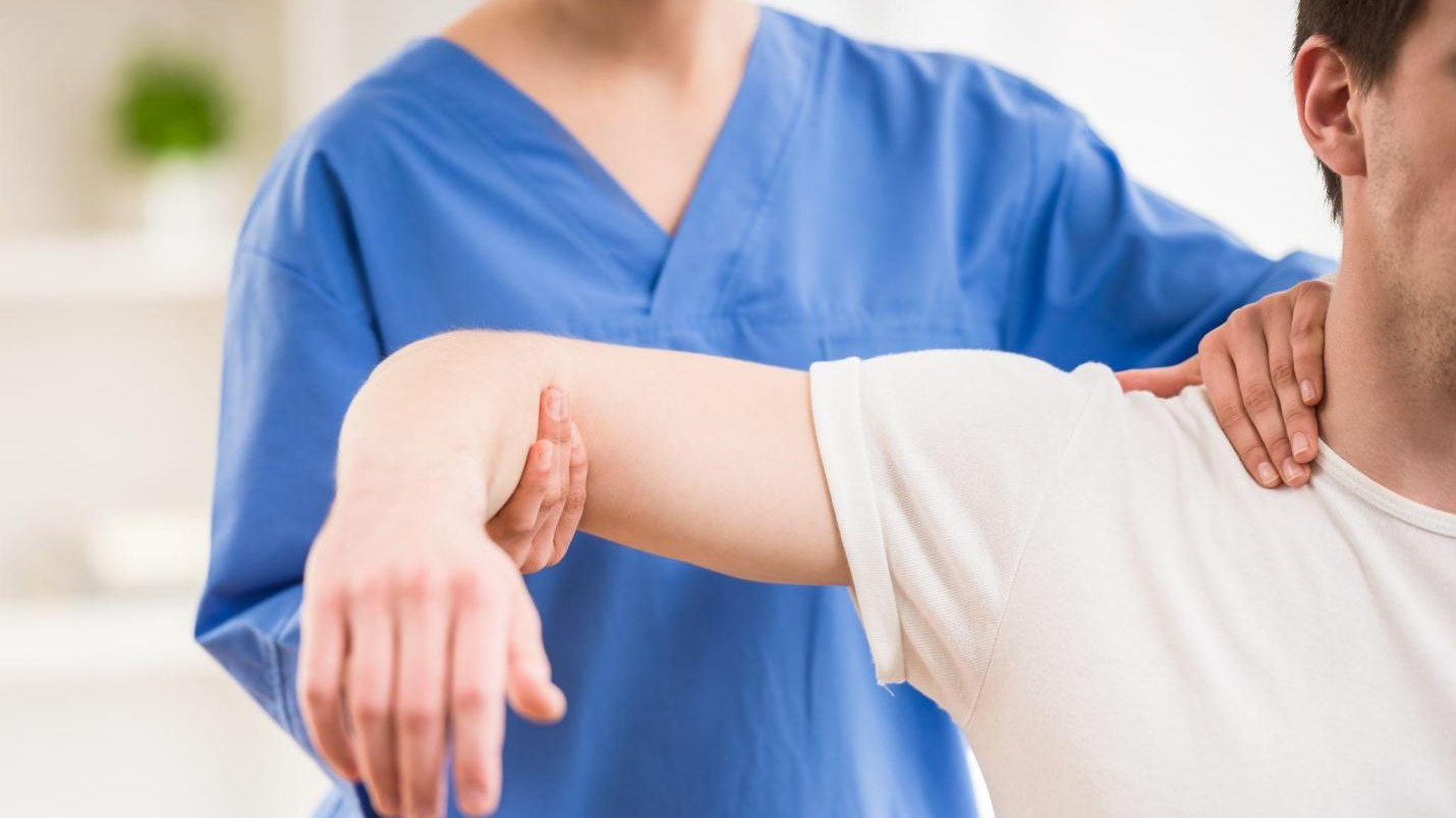 Vận động trị liệu